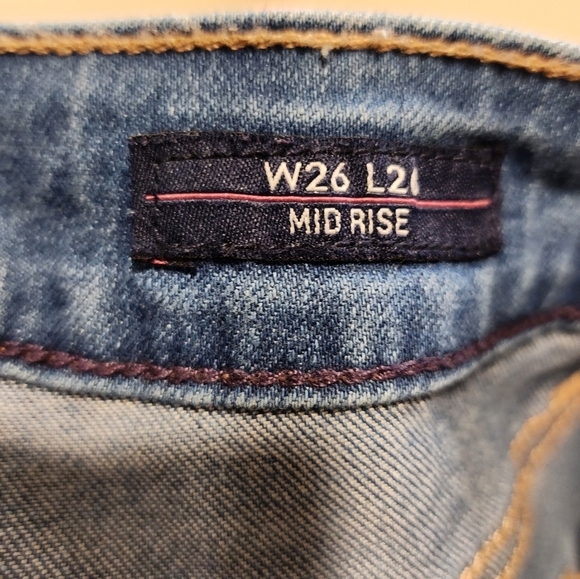 Vigoss women's washed blue mide rise Straight legs  jeans size 26 - Picture 4 of 11